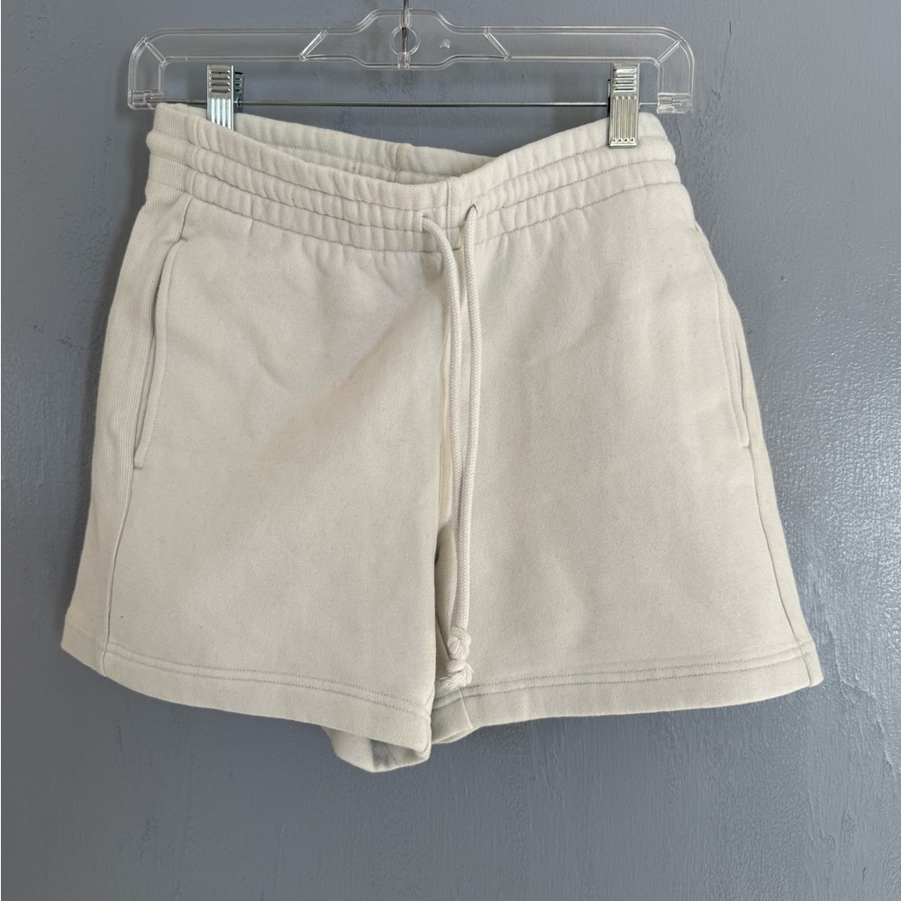 Aritzia TNA Cozy Boyfriend Sweatfleece Shorts